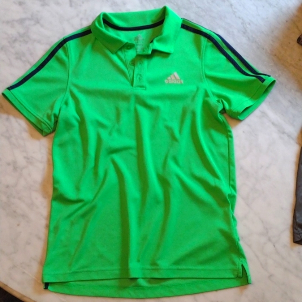 Adidas soccer shirt size L / 14